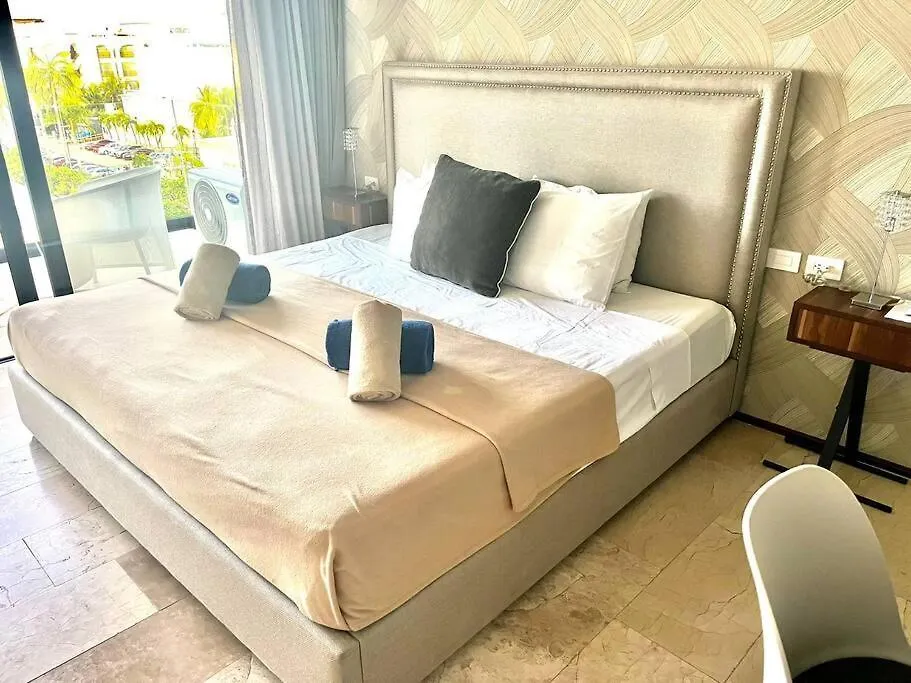 One 401 Stylish 1Br Ocean View Fast Wifi Apartment Playa del Carmen
