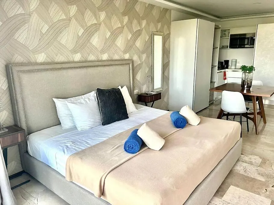 One 401 Stylish 1Br Ocean View Fast Wifi Apartment Playa del Carmen 0*,  Mexico